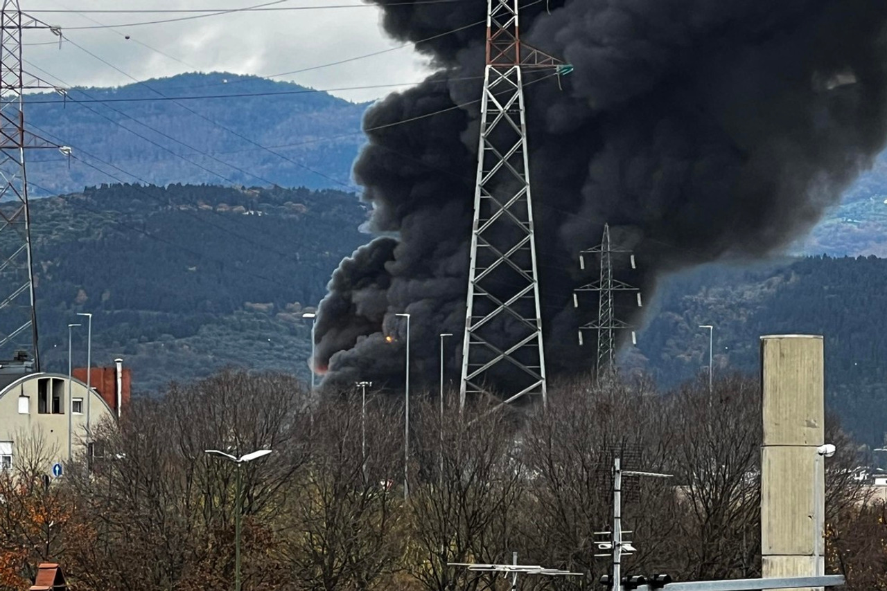 Eksplozija U Skladi Tu Goriva Kod Firence Dvije Osobe Poginule Net Hr