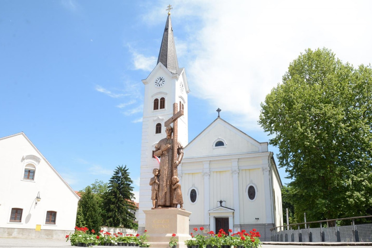 NAŠLI SUMNJIV PAKET ISPOD STEPINČEVA SPOMENIKA U SISKU Vjernike