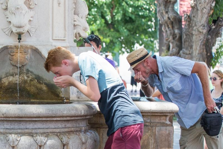 NESNOSNE VRUĆINE ZA KRAJ KOLOVOZA Temperature se penju do 36 Celzija