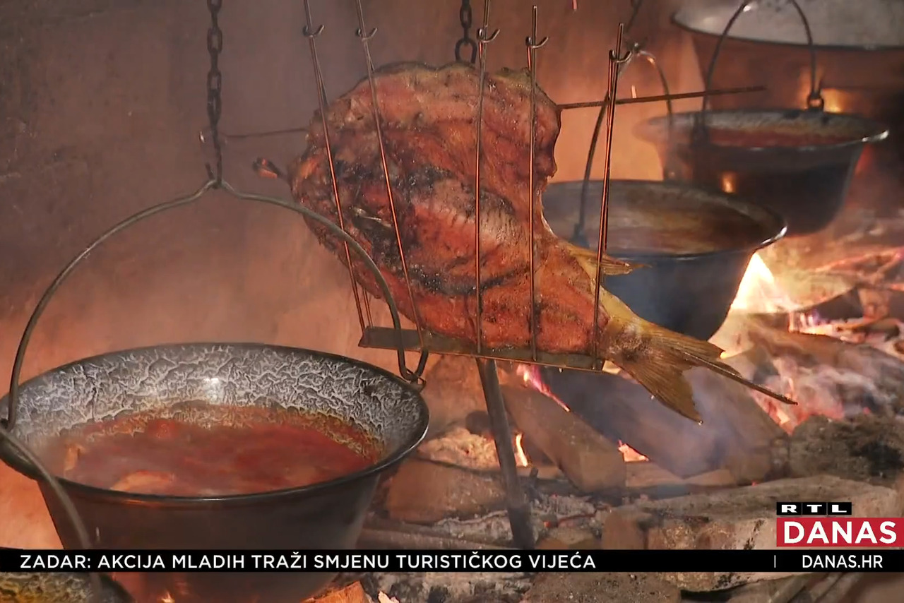 Mo Ete Li Zamisliti Badnjak Bez Ribe Na Stolu Otkrili Smo Tajnu Dobrog