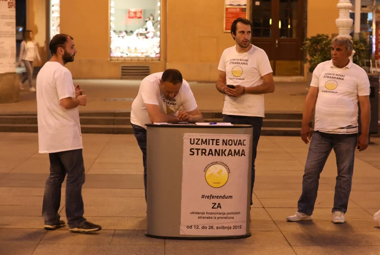 Zagreb: Živi zid prikuplja potpise za referendum o financiranju stranaka