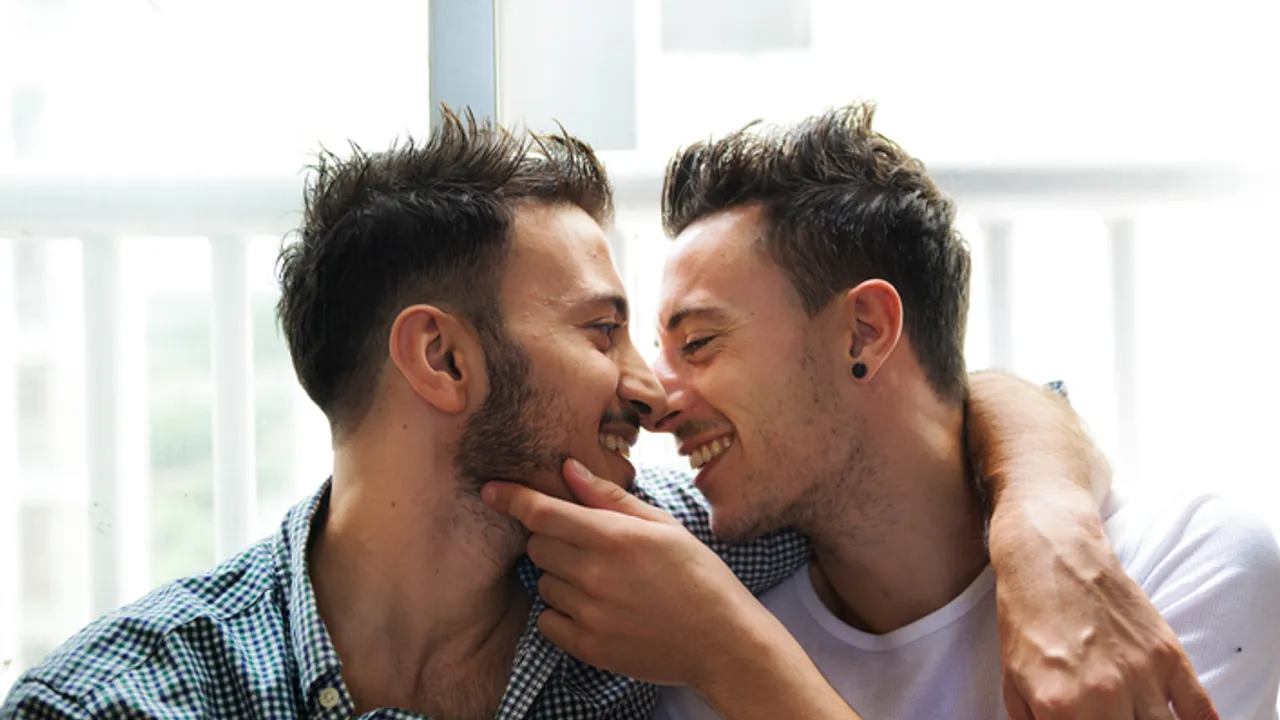 Hrvatska oglasi gay Dijaspora Oglasi