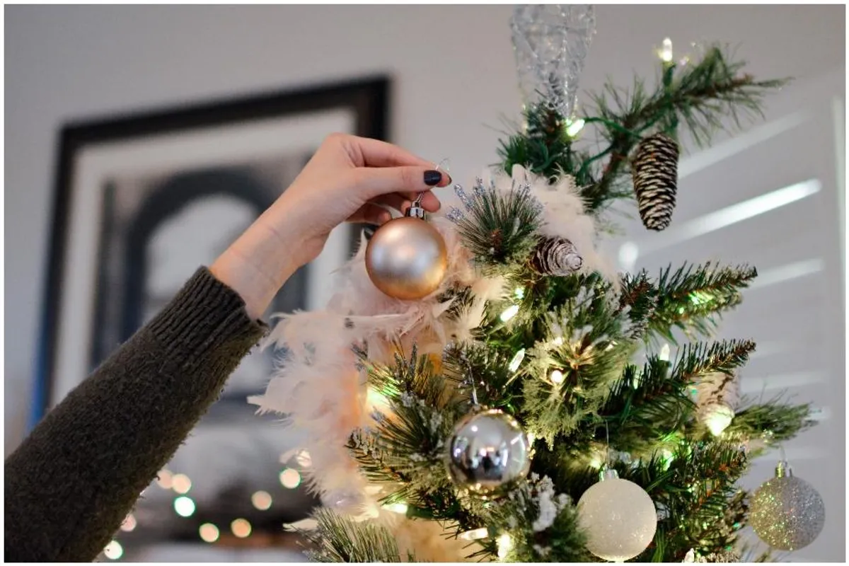 Kako ukrasiti božićno drvce kao profesionalac