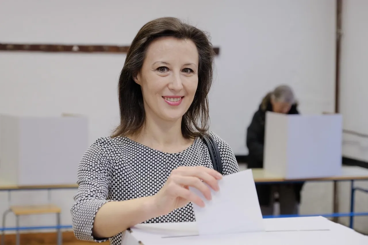 Predsjednička kandidatkinja Dalija Orešković glasovala na izborima