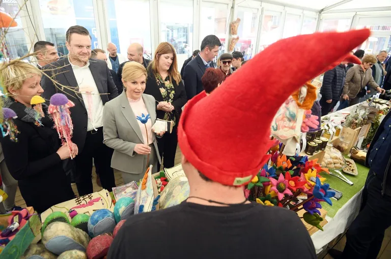 Predsjednica posjetila sajam otočnih proizvoda