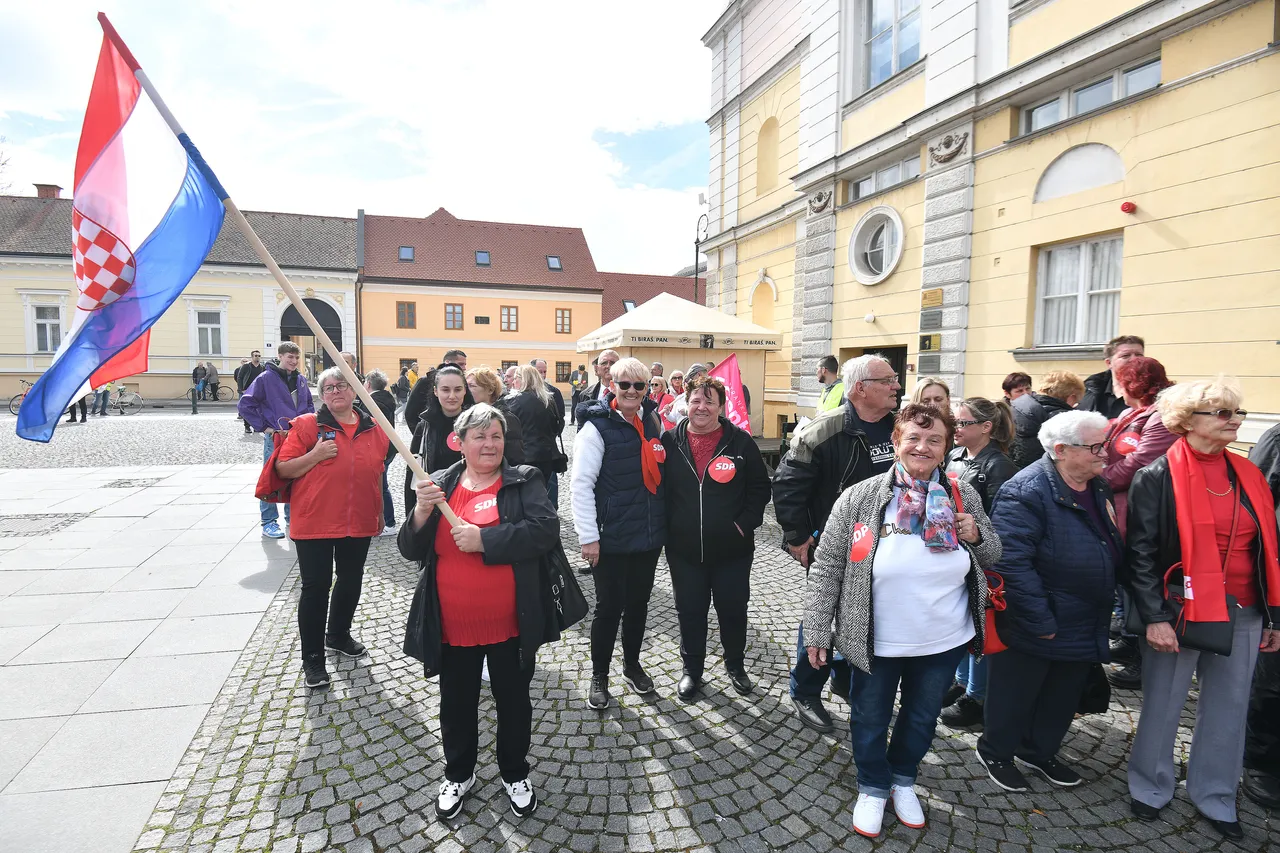 Prosvjed oporbe, Varaždin