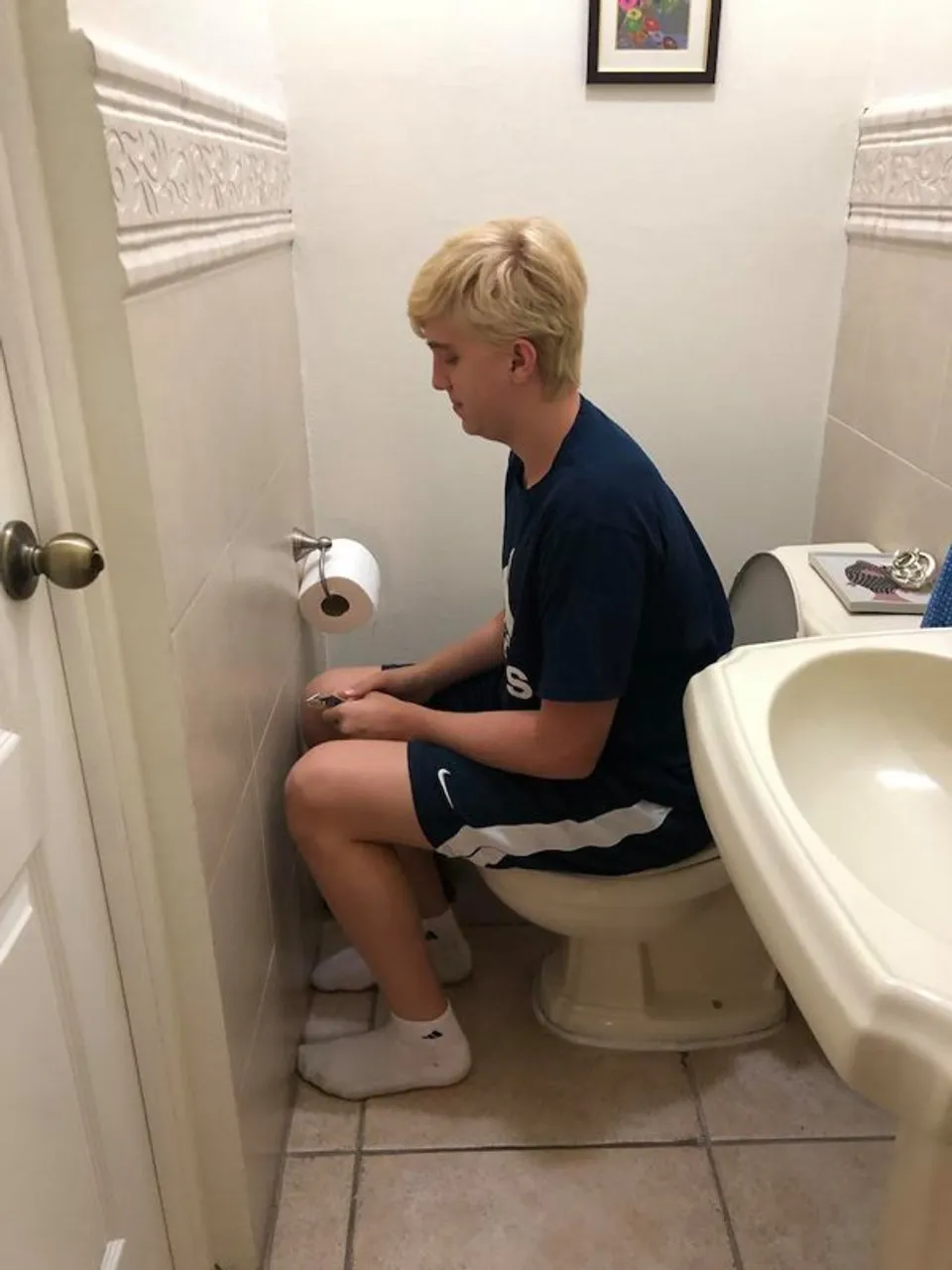 toilet-designs-so-bad-youd-think-theyre-full-of-st-29-photos-3