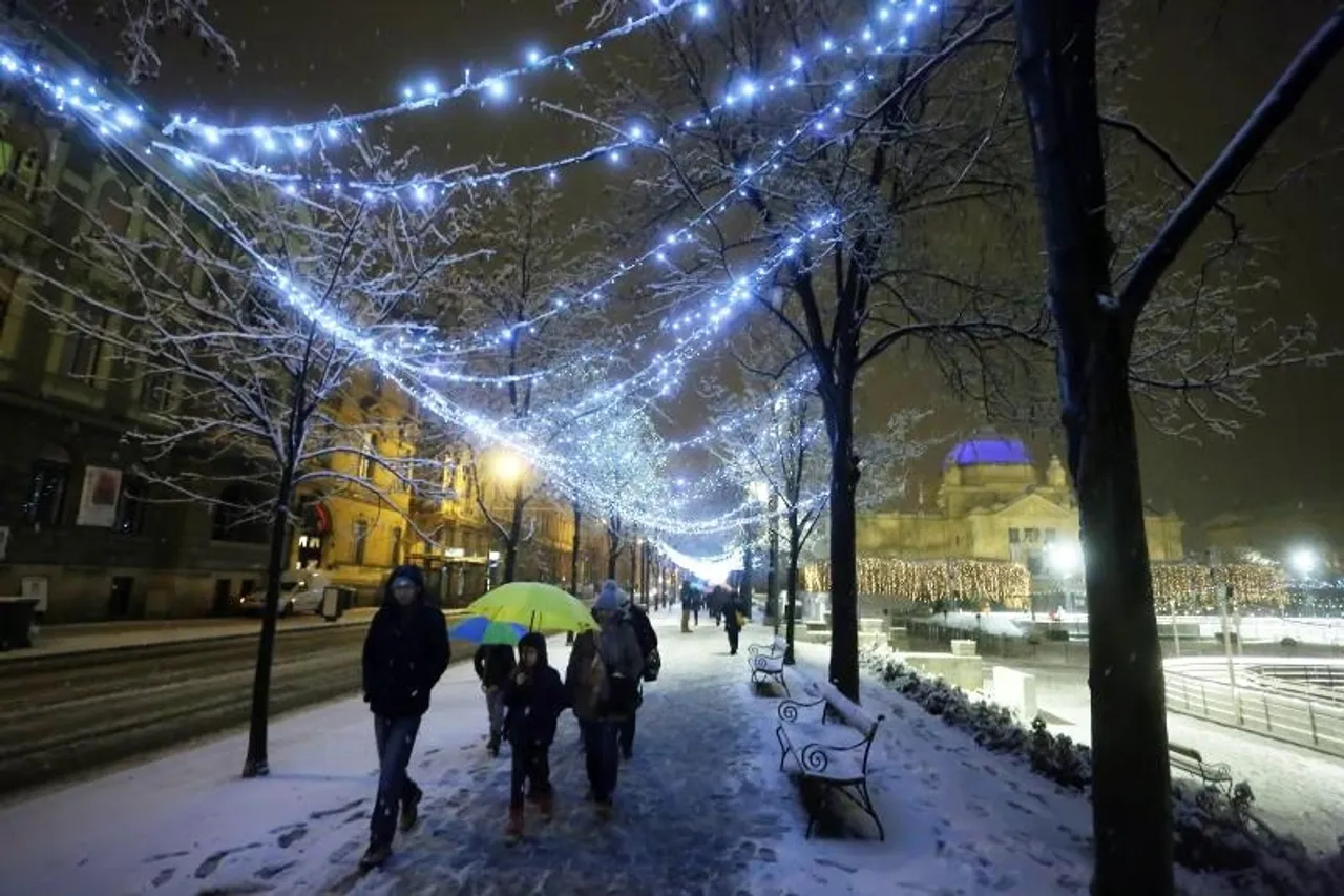 Zagreb u snijegu, snježni pokrivač, Zrinjevac