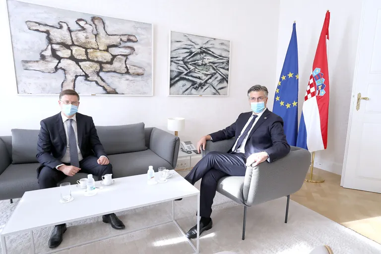 Plenković ugostio potpredsjednika Europske komisije za gospodarstvo Dombrovskisa