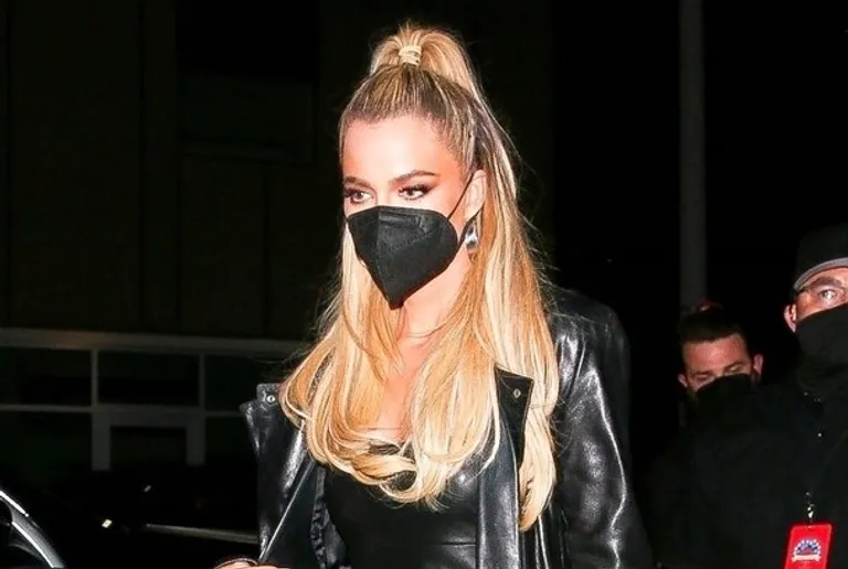 Khloe Kardashian (8).jpg