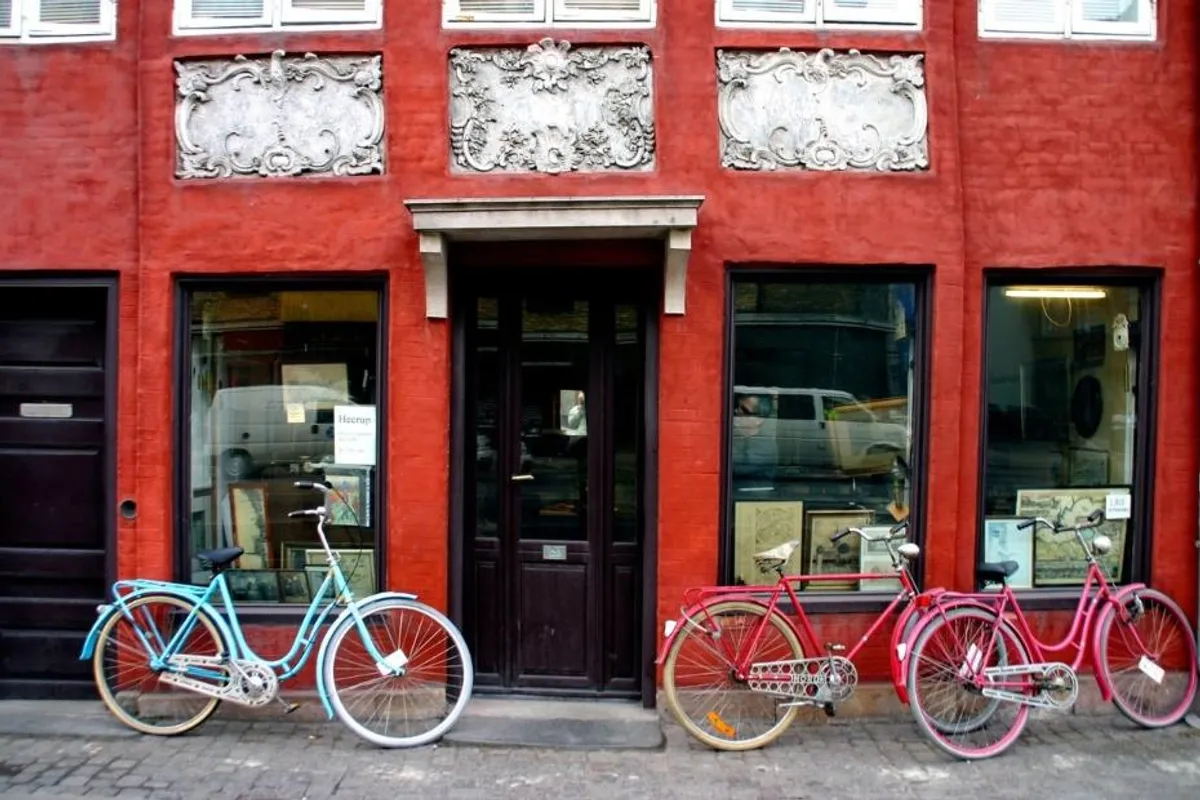 Knjiga tjedna: Mali kafić u Kopenhagenu – Julie Caplin