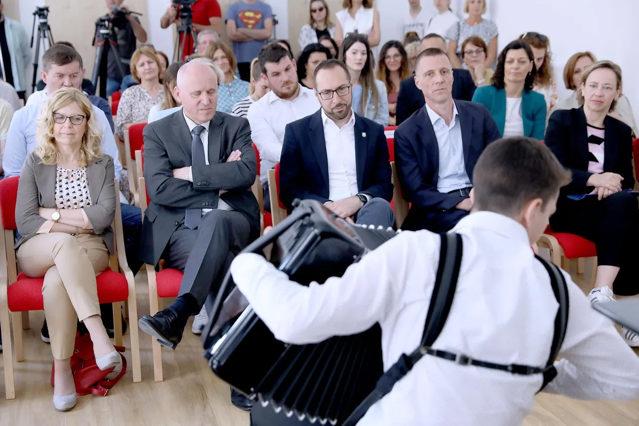 Zagreb: Bačić i Tomašević hvalili se da su svirali harmoniku 