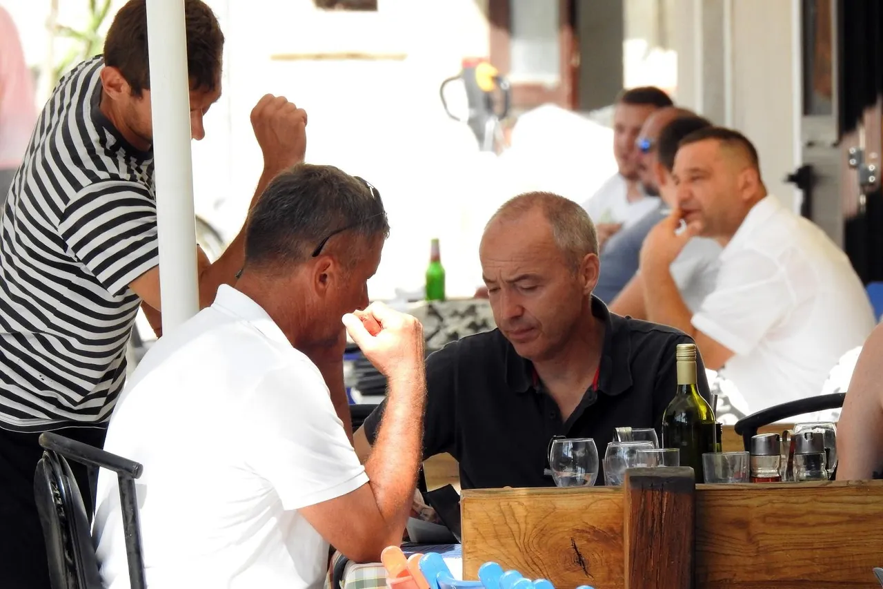 Ministar Damir Krstičević na moru