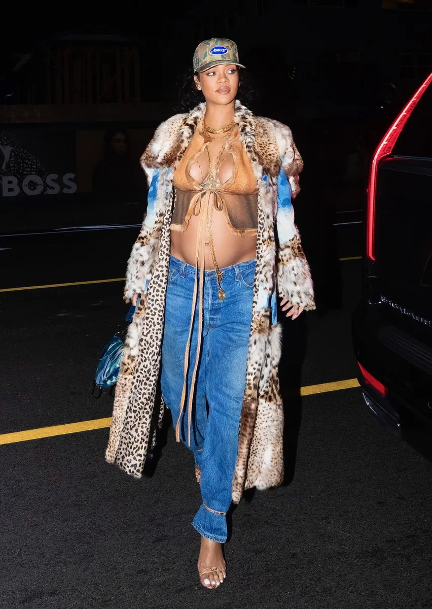 Rihanna, 2022. 