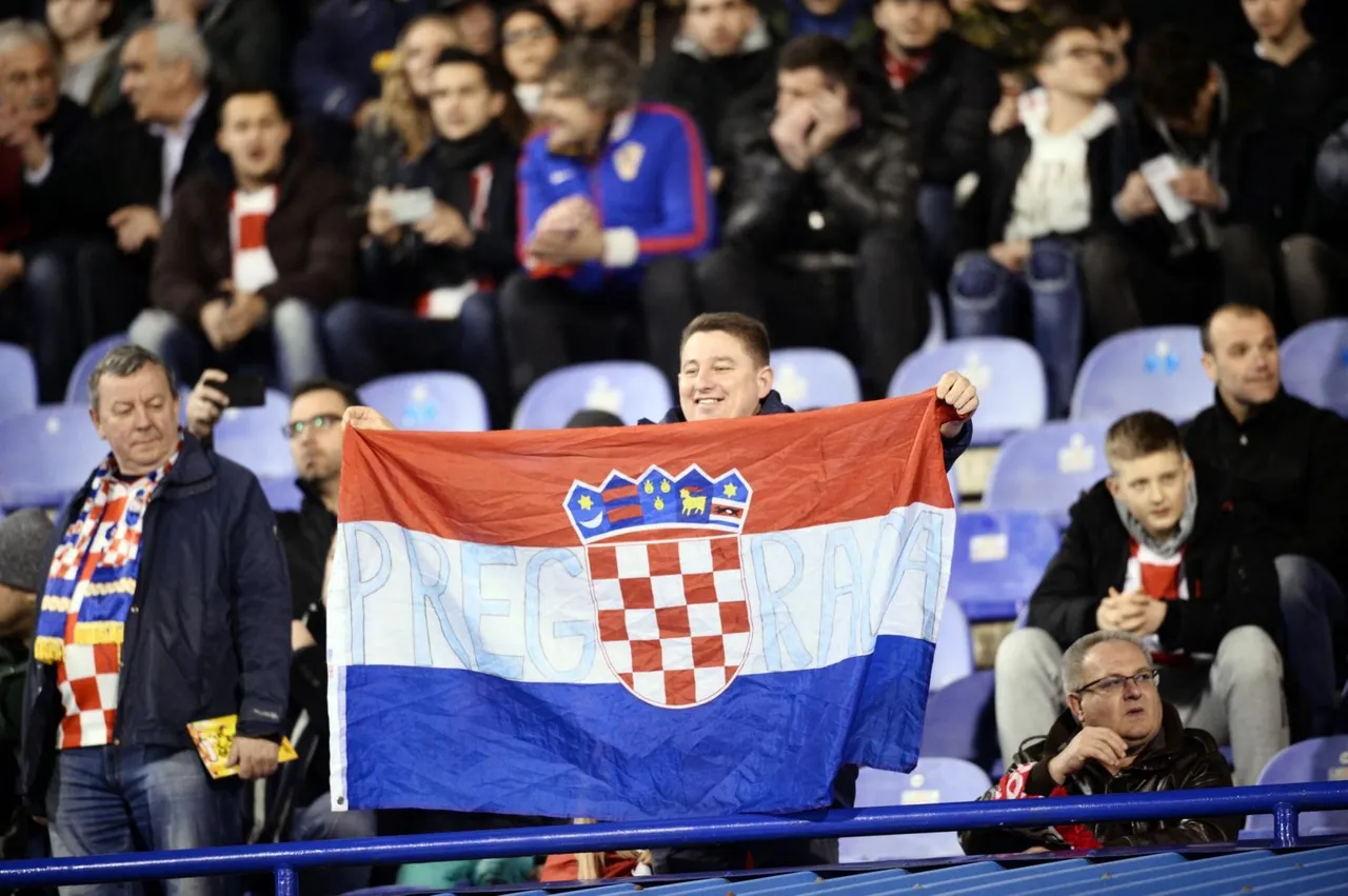 Zagreb: Atmosfera na utakmici Hrvatska - Azerbajdžan