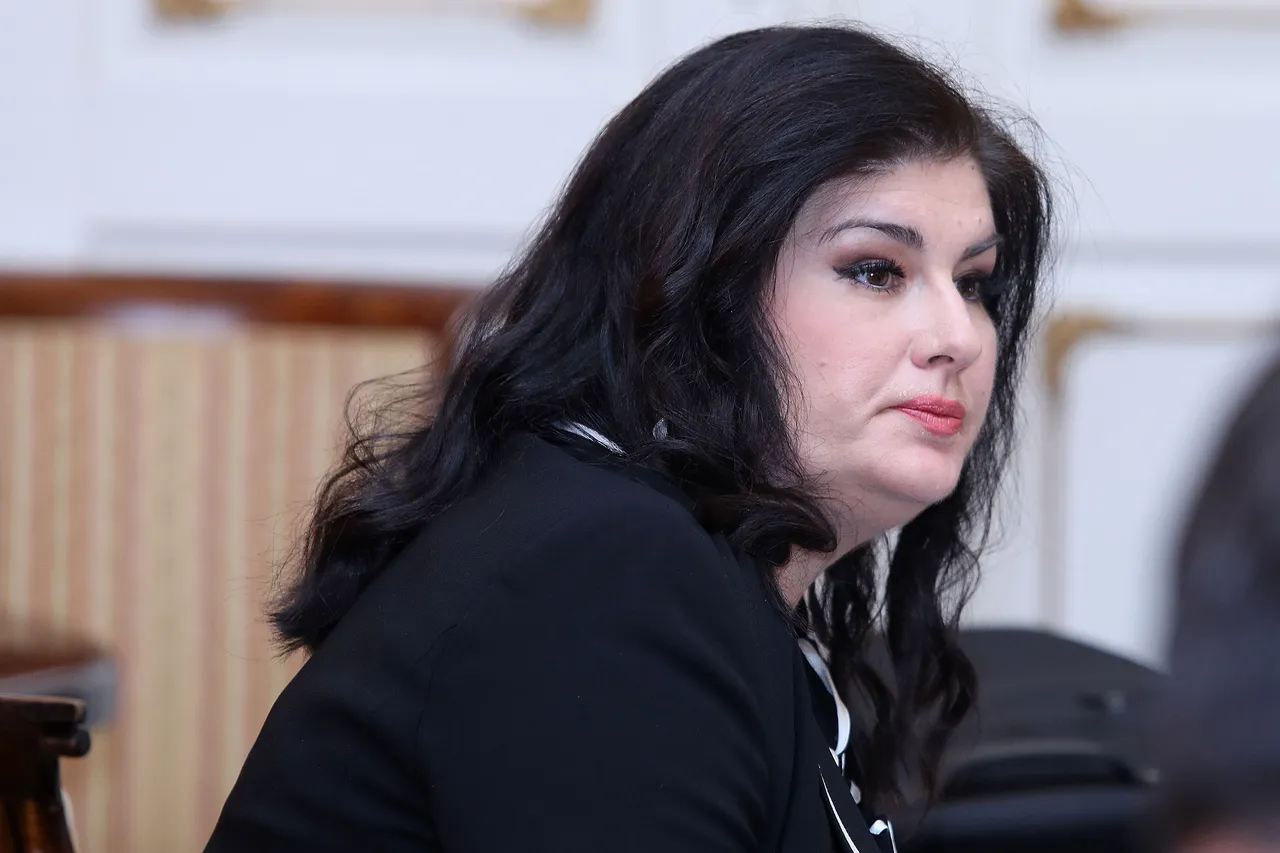 Prva sjednica Vlade RH Andreja Plenkovića 2016. godine