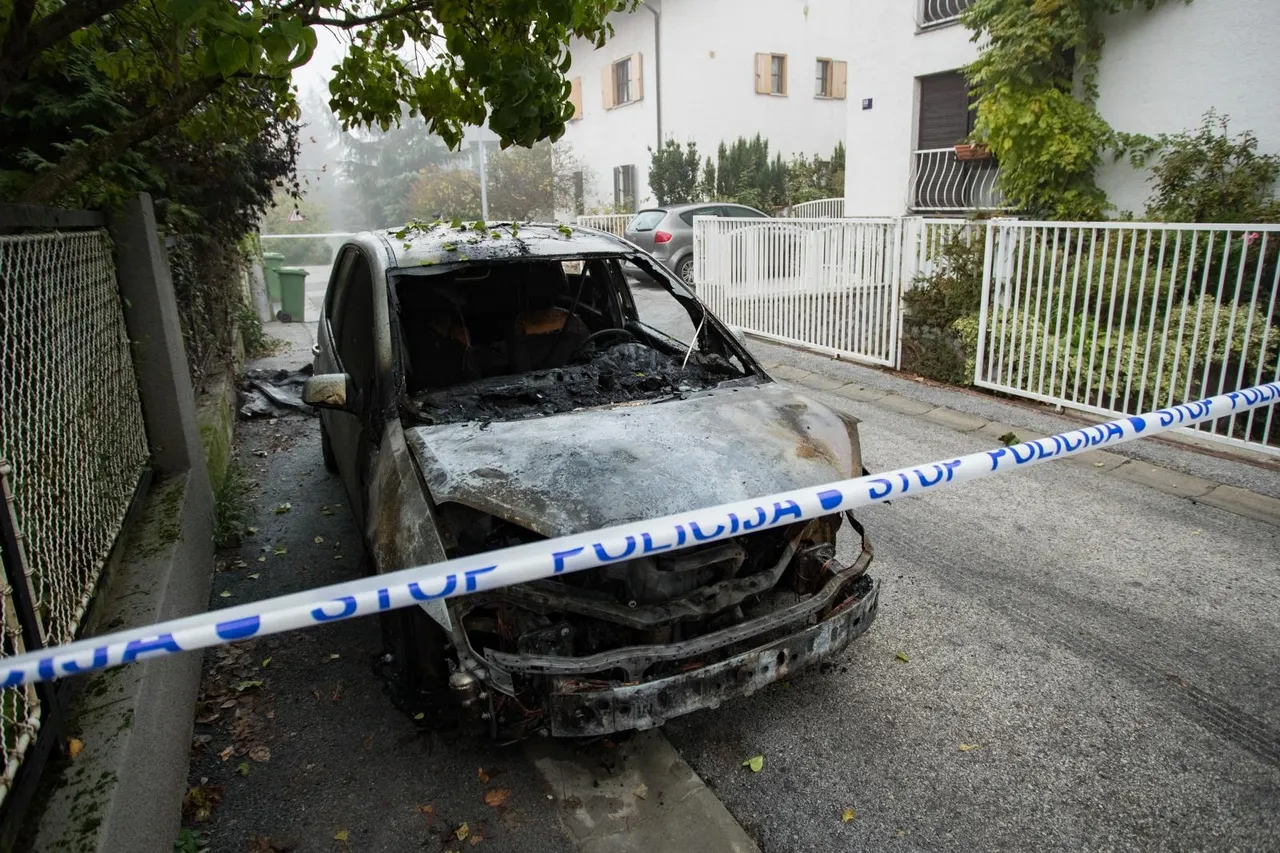 Zagreb: U ulici Javorovac na Šalati izgorio automobil marke Ford