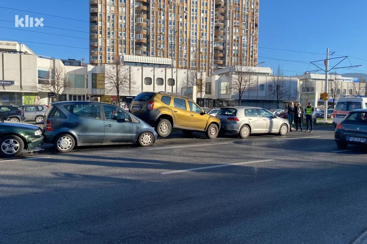 Lančani sudar, prometna nesreća, sudar, Sarajevo