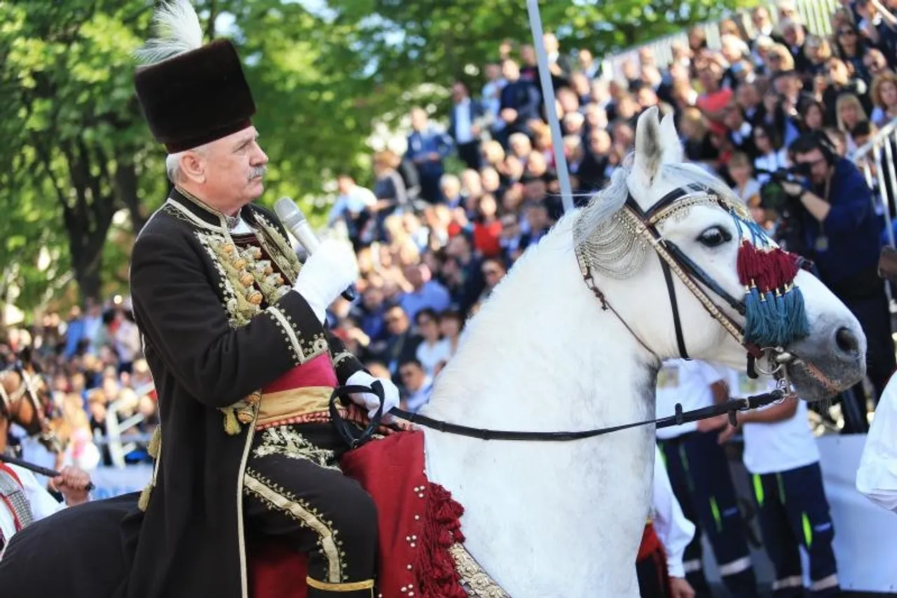 sinjska alka u Vukovaru, sinjska alka, alkari, alkarski momci, Vukovar, svečana sinjska alka