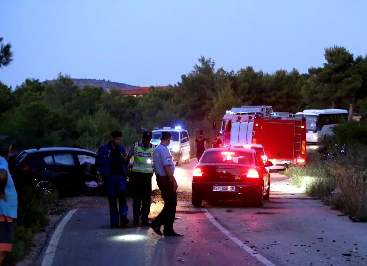 Sudar dva automobila na ulazu u Solaris