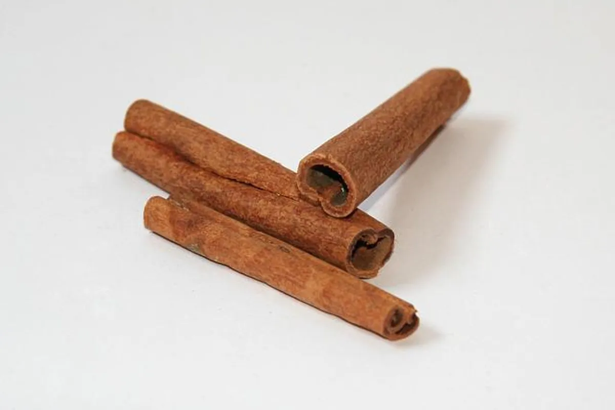 cinnamon-stick-ge8f85437f_640.jpg