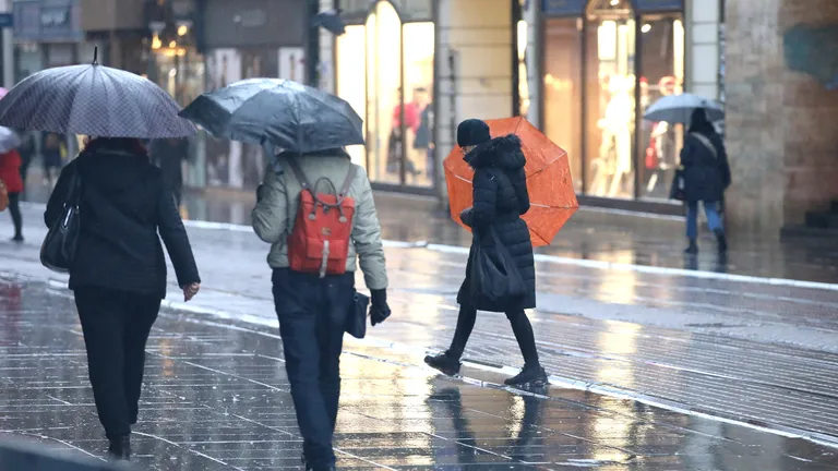 Upaljen Meteoalarm: Stižu Pljuskovi, Grmljavina I Snijeg - Net.hr