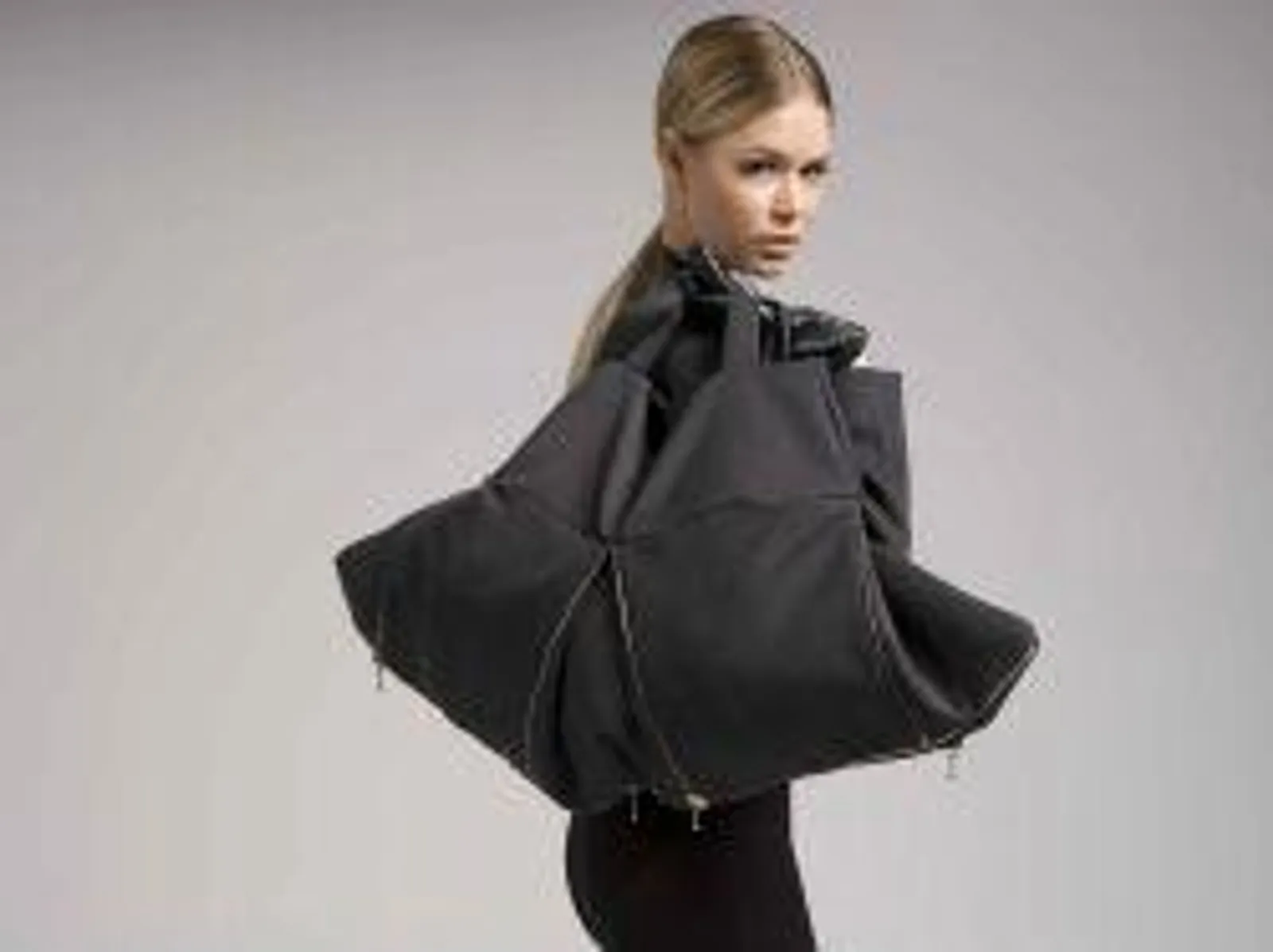 Torba – Suknja / Suknja – Torba – modni koncept Ivane Barač