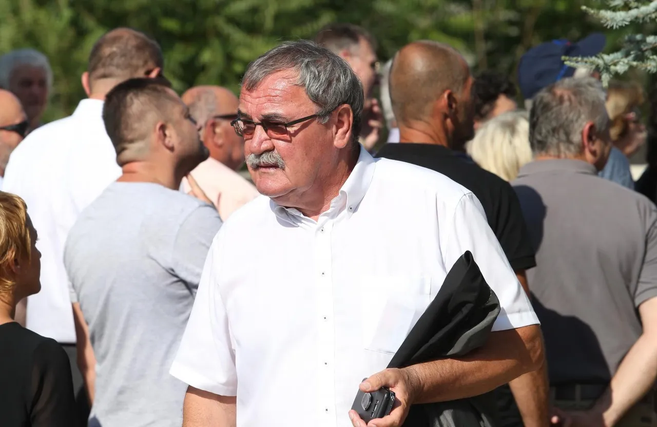 Sprovod majke Milana Bandića