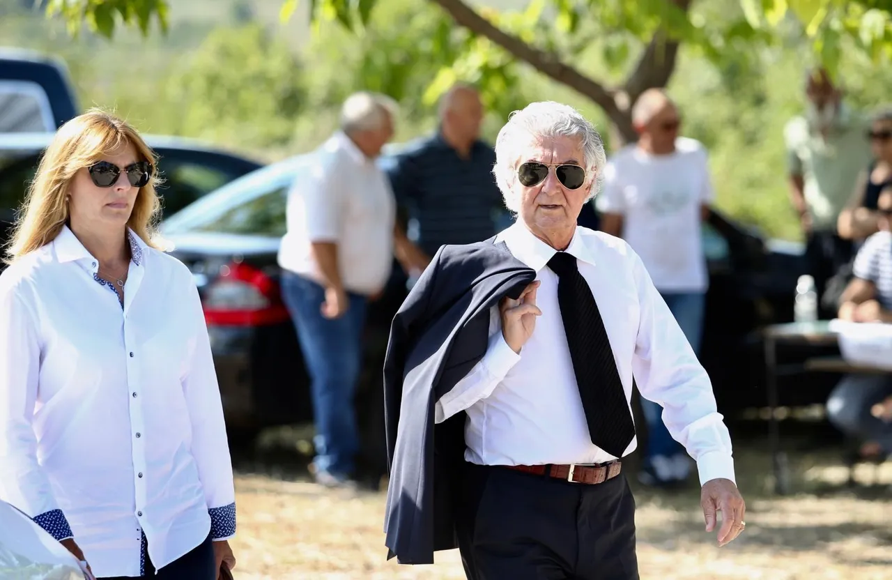 Sprovod majke Milana Bandića