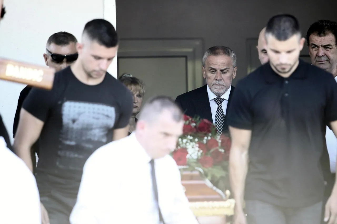 Sprovod majke Milana Bandića