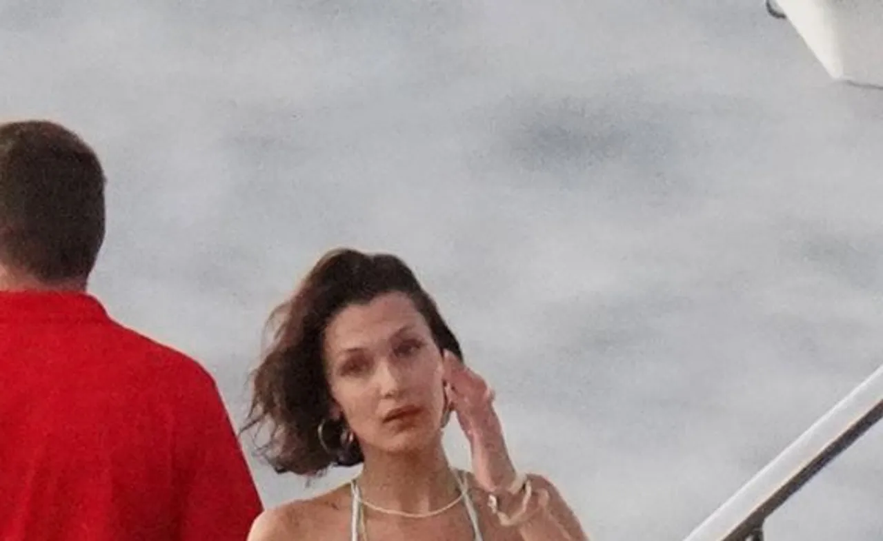 Bella Hadid nas