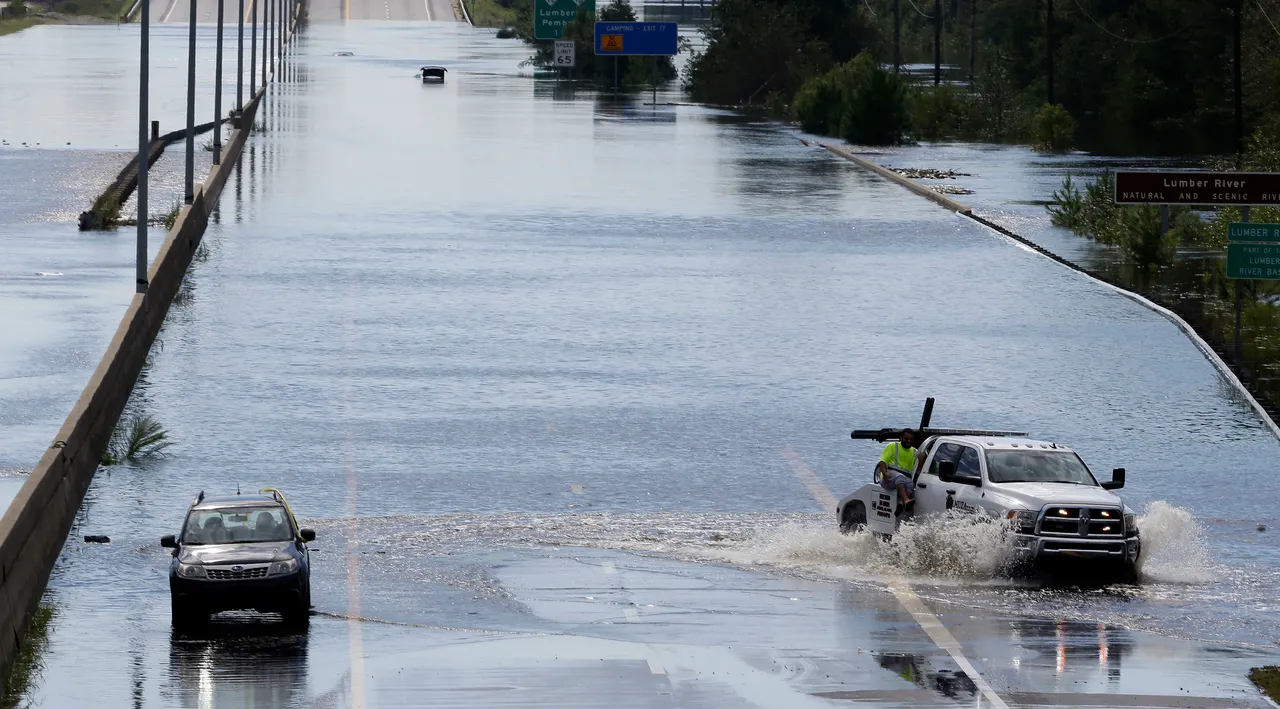 Oluja Florence pogodila Sjevernu i Južnu Karolinu