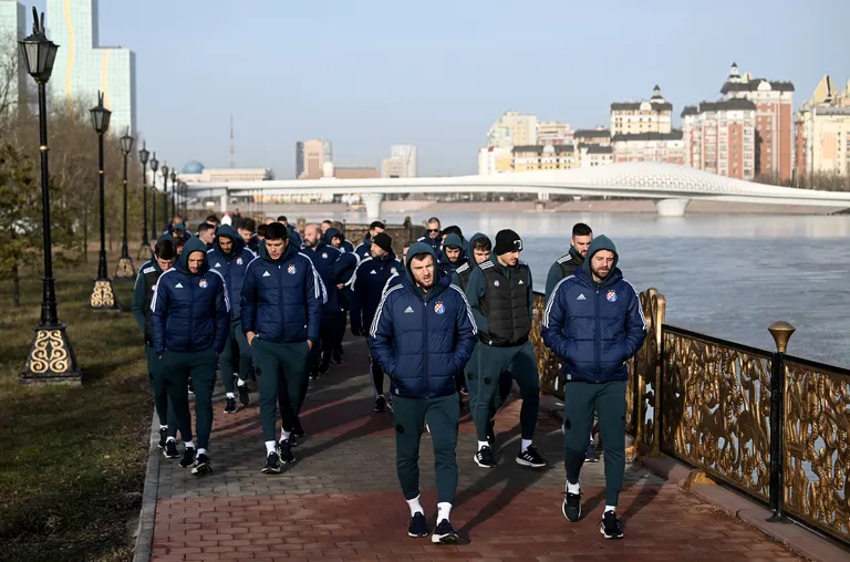 Dinamovci u šetnji Astanom