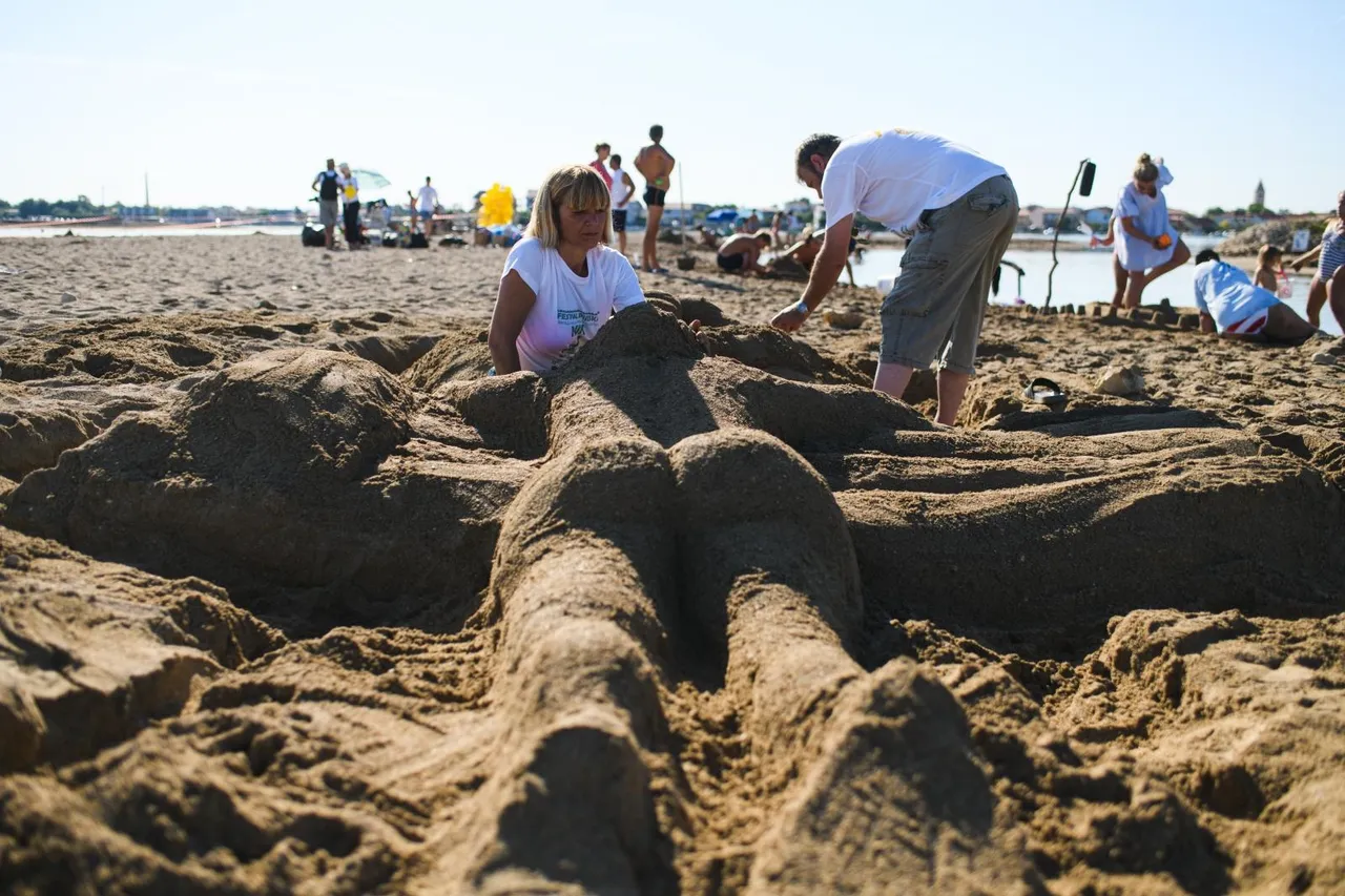 Festival pijeska na Kraljičinoj plaži