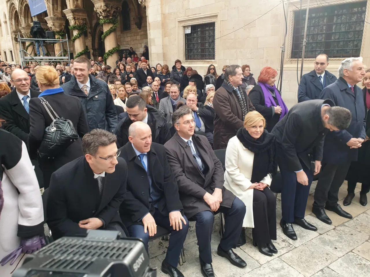 FOTO Plenković i Grabar Kitarović zajedno na obilježavanju Dana sv. Vlaha, pogledajte tko je još došao