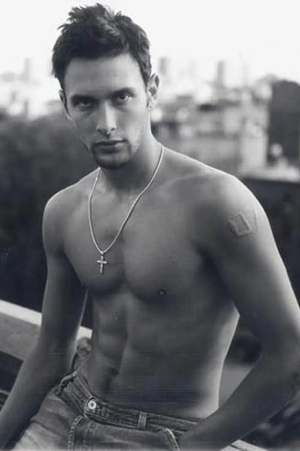 Noah Mills