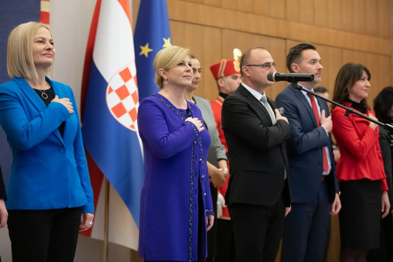 Predsjednica Republike uručila odlikovanja i priznanja: Pogledajte tko su dobitnici