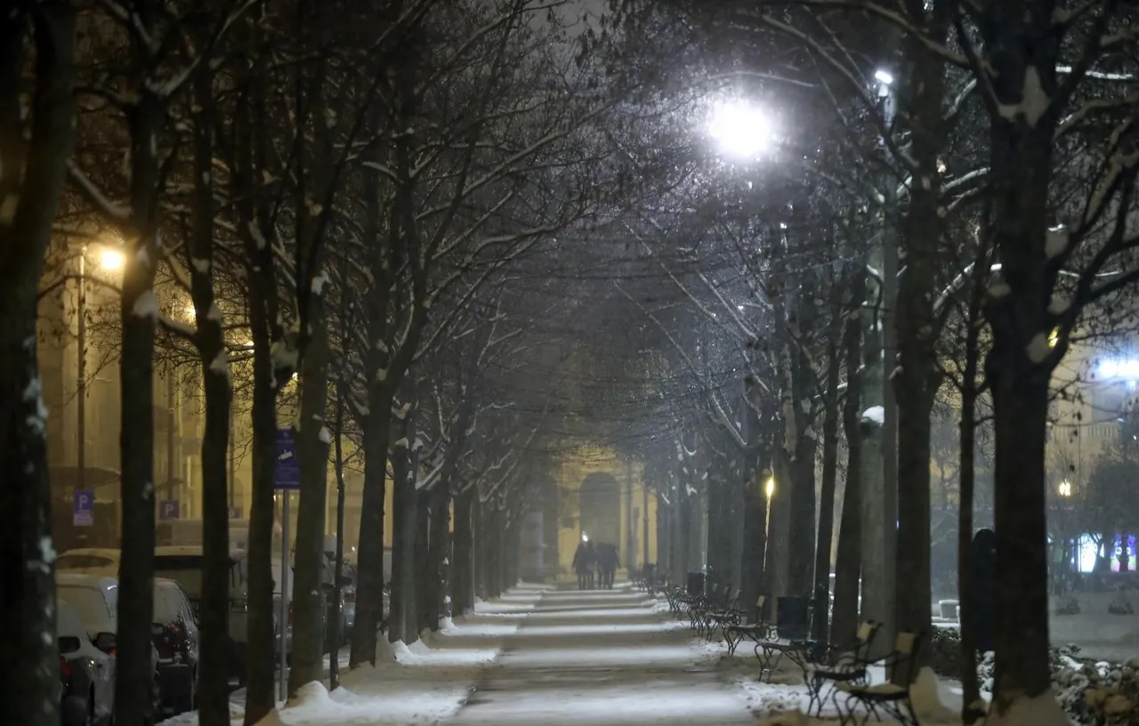 Zagrebačkim ulicama dok ste spavali: Pogledajte tihe prizore metropole u noćnim satima