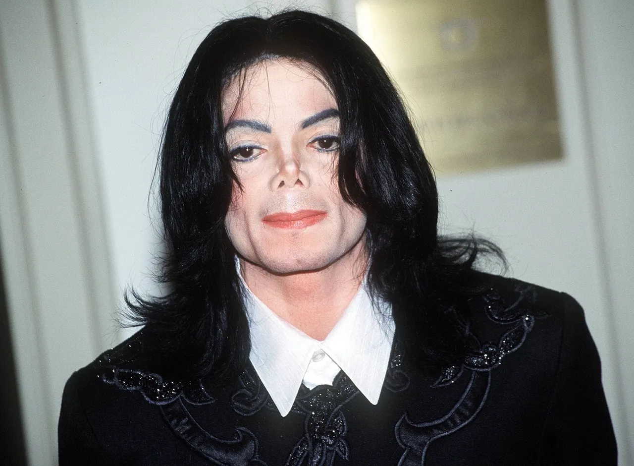 Michael Jackson 1958-2009 King of Pop
