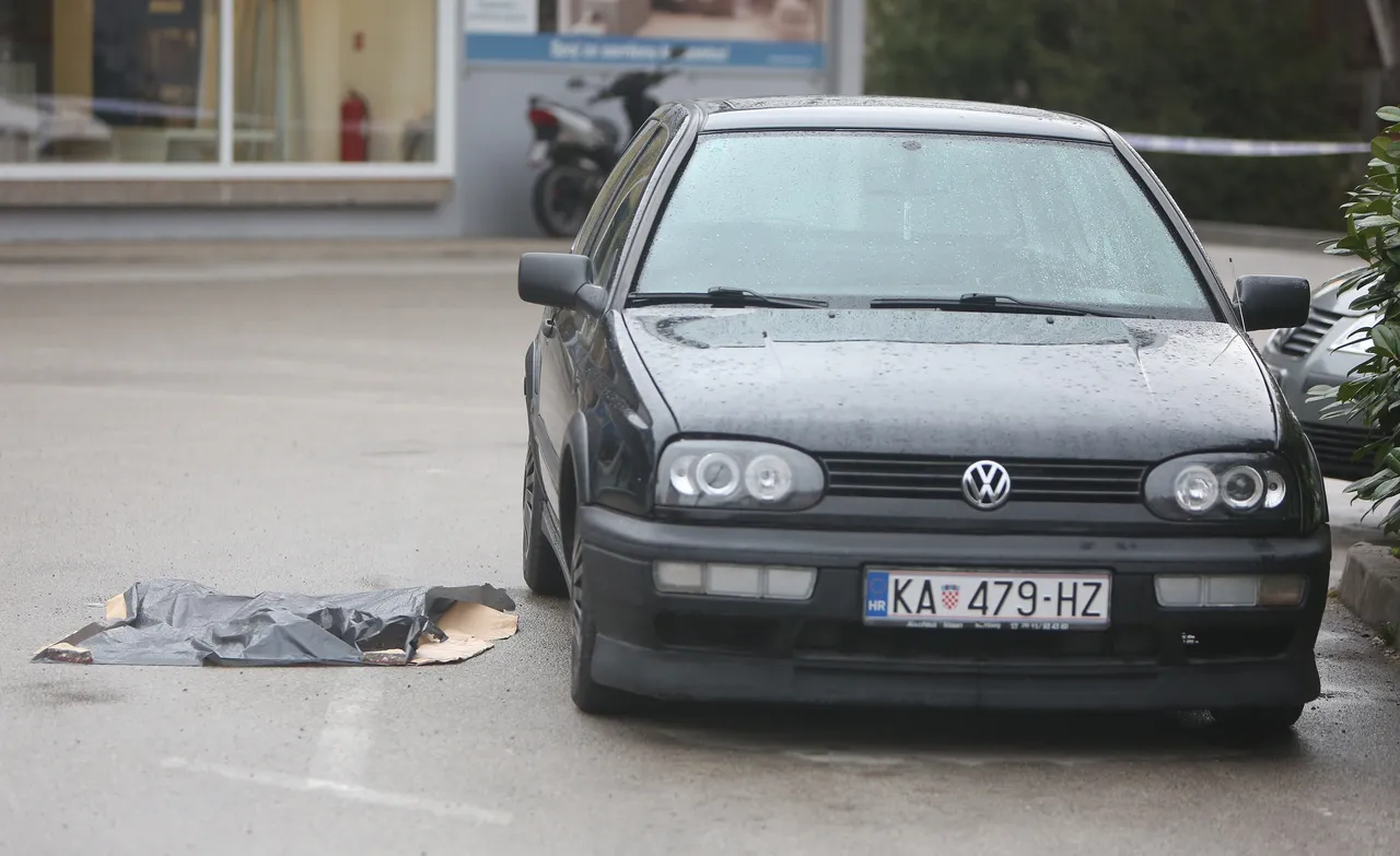 Karlovac: u noći raznijeli bankomat Karlovačke banke