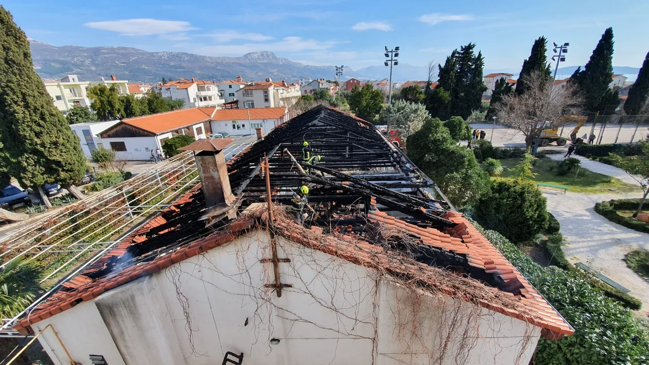 Požar u srednjoj školi u Kaštel Štafiliću