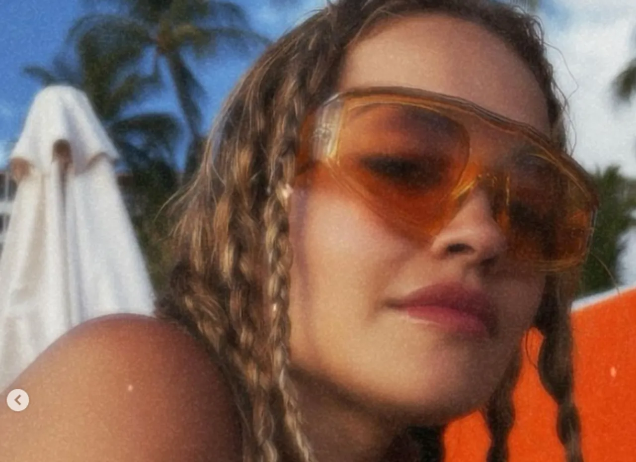 Rita Ora (1).png