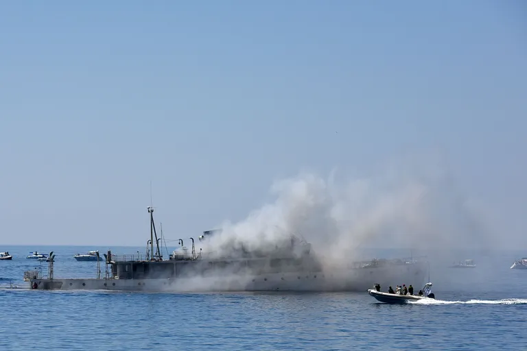 Admiralski brod Vis potopljen kako bi postao ronilačka atrakcija