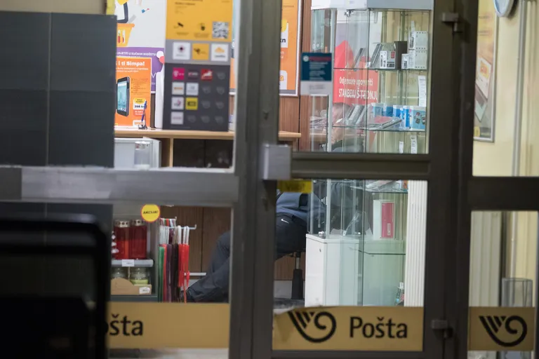 Zagreb: uz prijetnju vatrenim oružjem opljačkana pošta u ulici Dragutina Golika