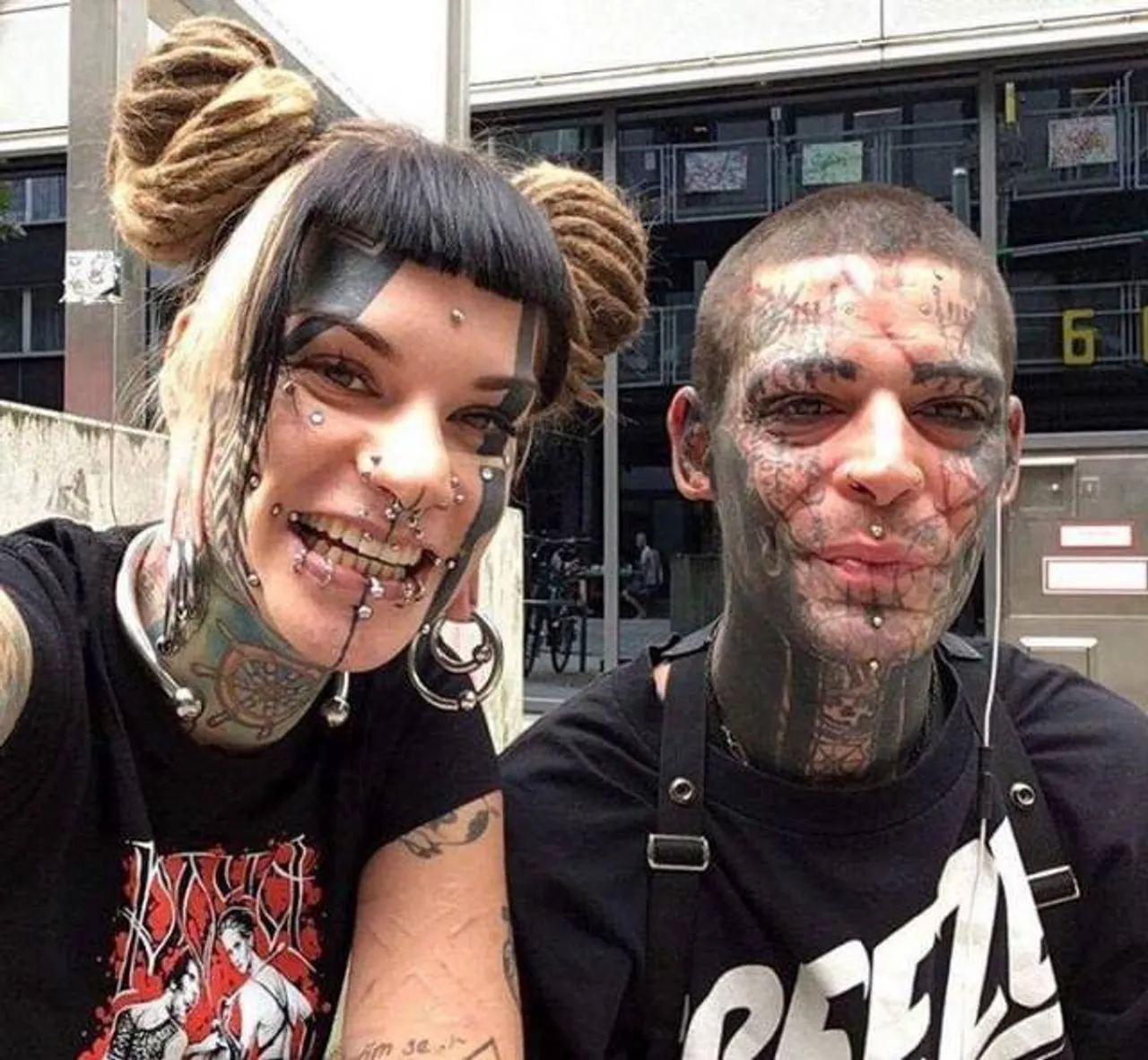 freaks_cant_stop_mutilating_themselves_640_25