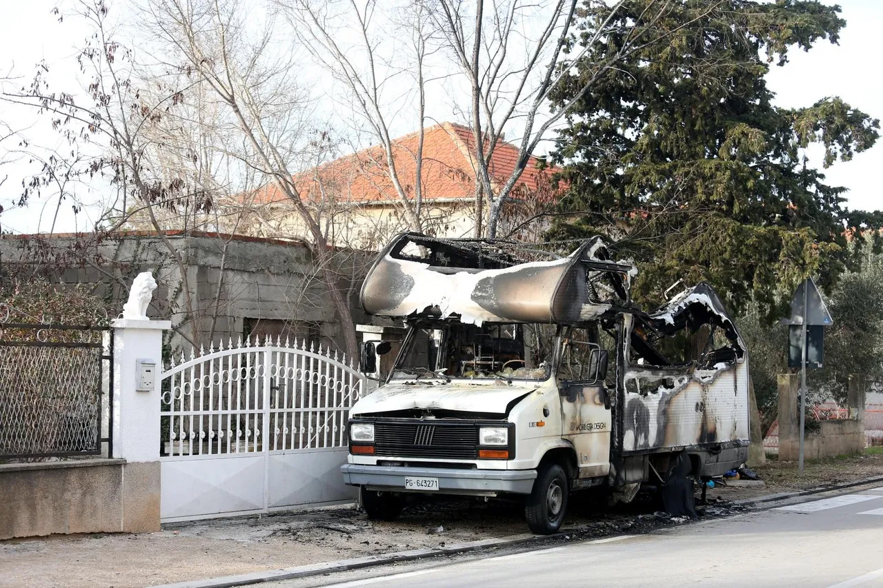 Požar kampera u Vodicama