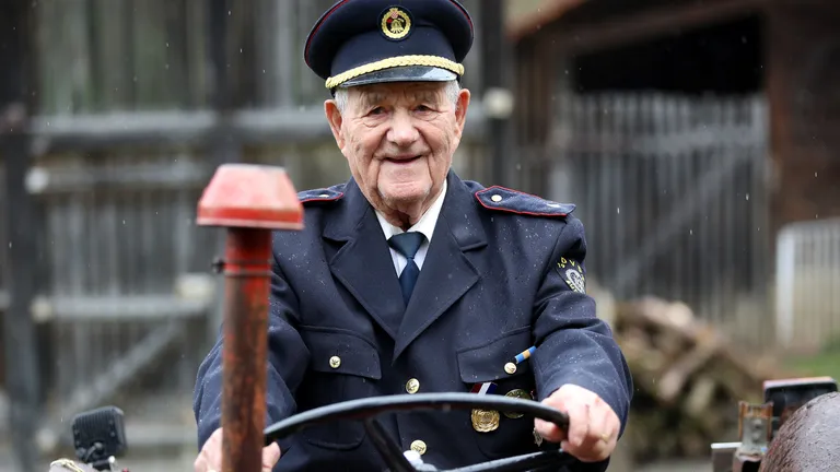 Gabro (94) je najstariji vatrogasac u Zagorju: 'Ručno smo kopali ...