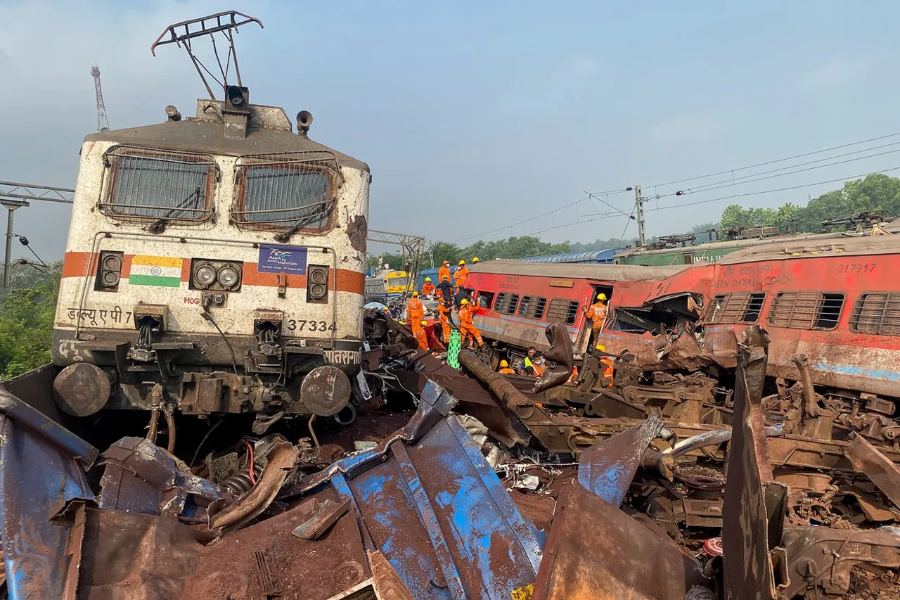 indija vlak nesreća 8.jpg