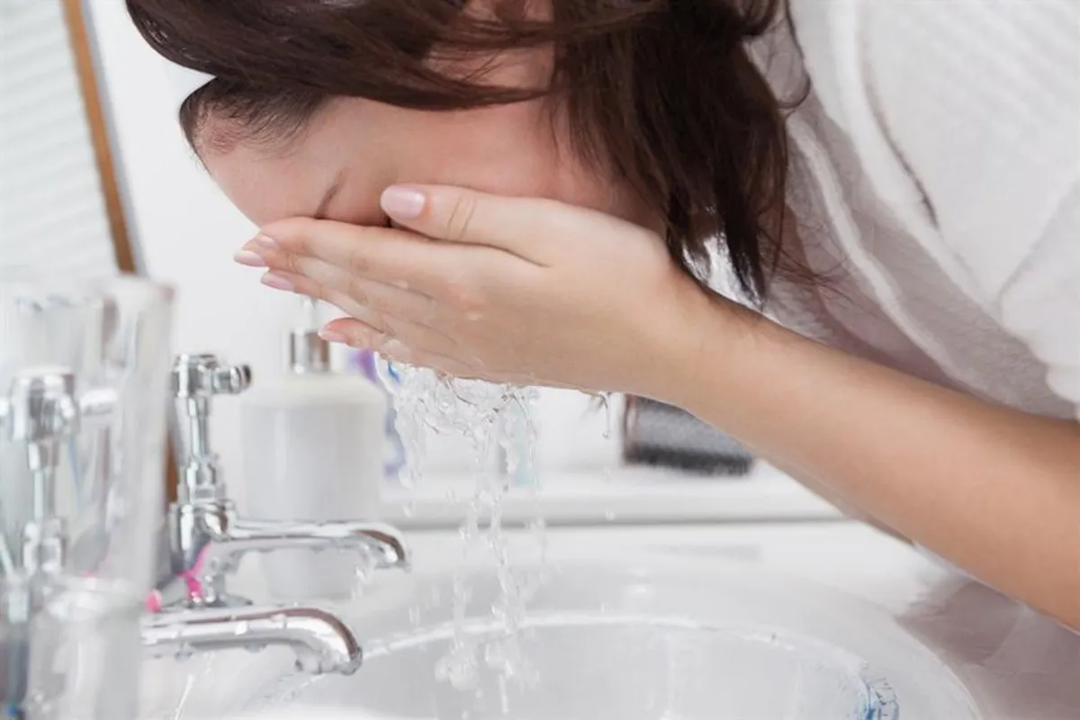 Kako oprati lice baby šamponom