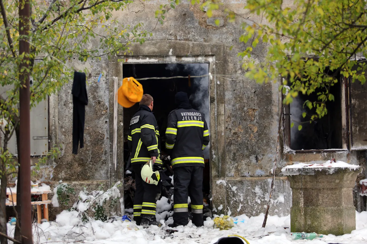 Rijeka: vatrogasci ugasili požar na obiteljskoj kući u selu Podhum